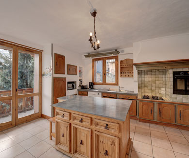 Kitchen of chalet Tsanteleina at Montchavin